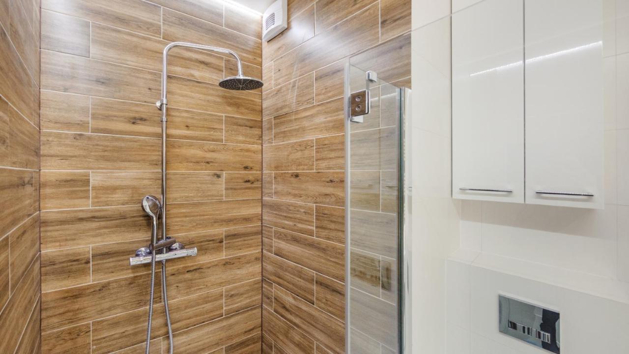 גדנסק Garden Gates Apartments By Sun & Snow With Roof Terrace מראה חיצוני תמונה